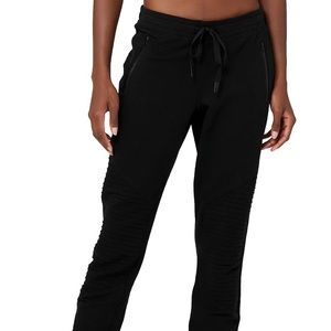 Alo Yoga Urban Moto Sweatpant